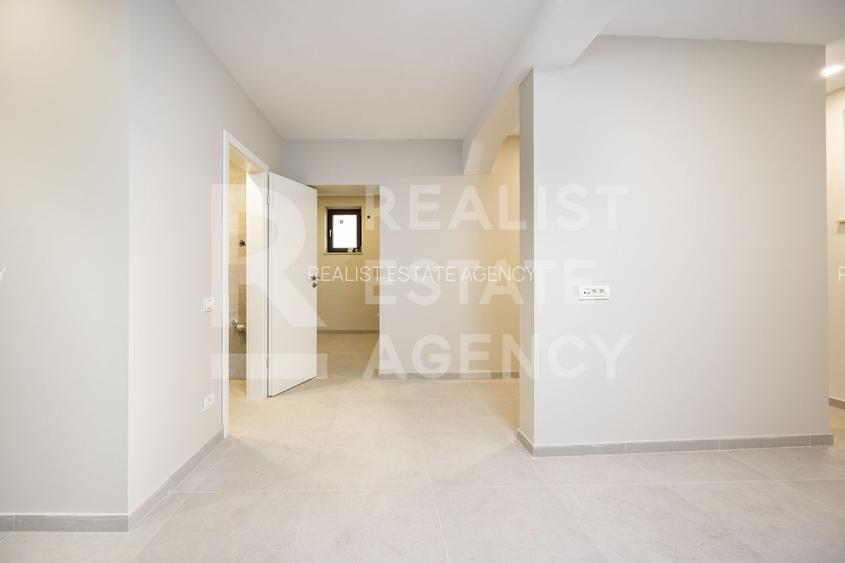 Chirie, casă, 8 camere, zona 1 Mai, București - 11