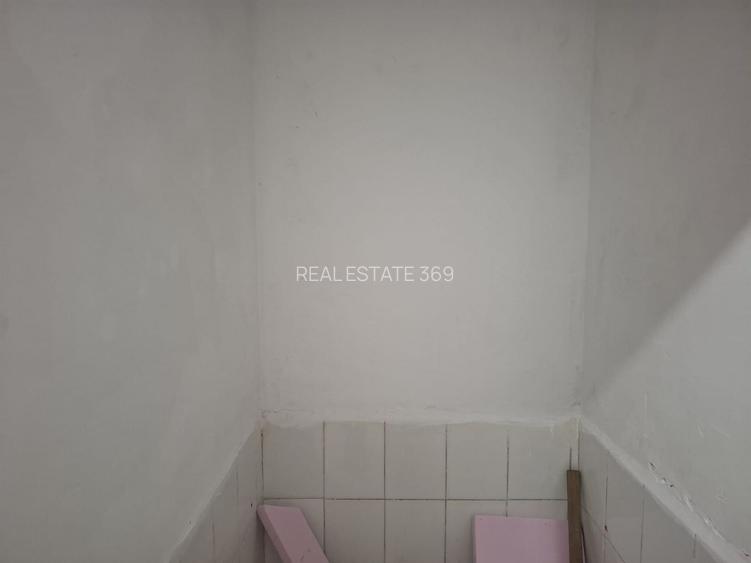 URGENT!, parter, INTRARE SEPARATA, PRODUCTIE/DEPOZITARE, NEGOCIABIL - 6