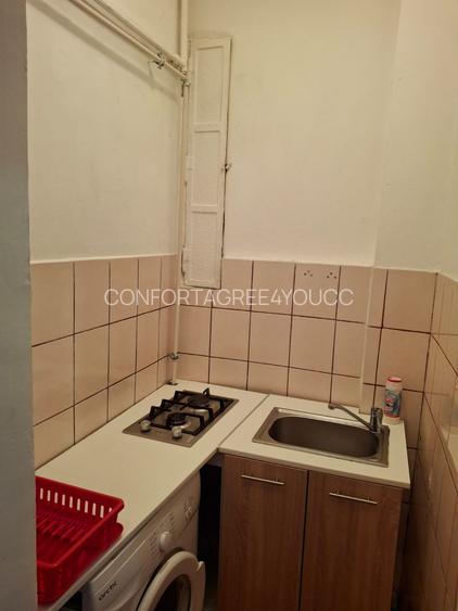 Metrou Gara de Nord langa bloc, centrala termica, etaj 1/5 - 9