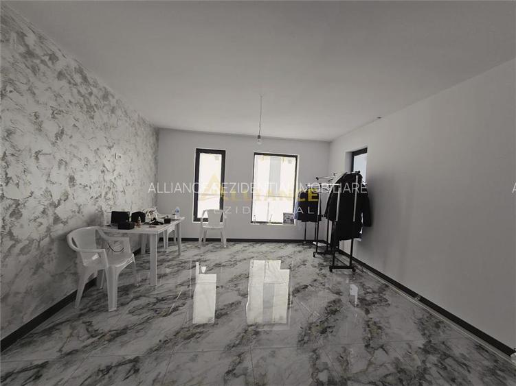 CASA - CARTIERUL NOU, COMUNA BERCENI - 334mp TEREN - 115.000€ - 3