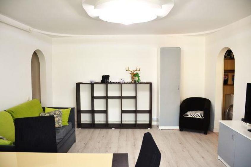 Apartament spatios de inchiriat! 3 dormitoare+open space Targoviste, Micro 11. - 3