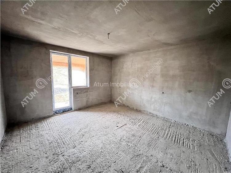 Casa Duplex cu 5 camere si teren de 255 mp situata in Cisnadie - 3