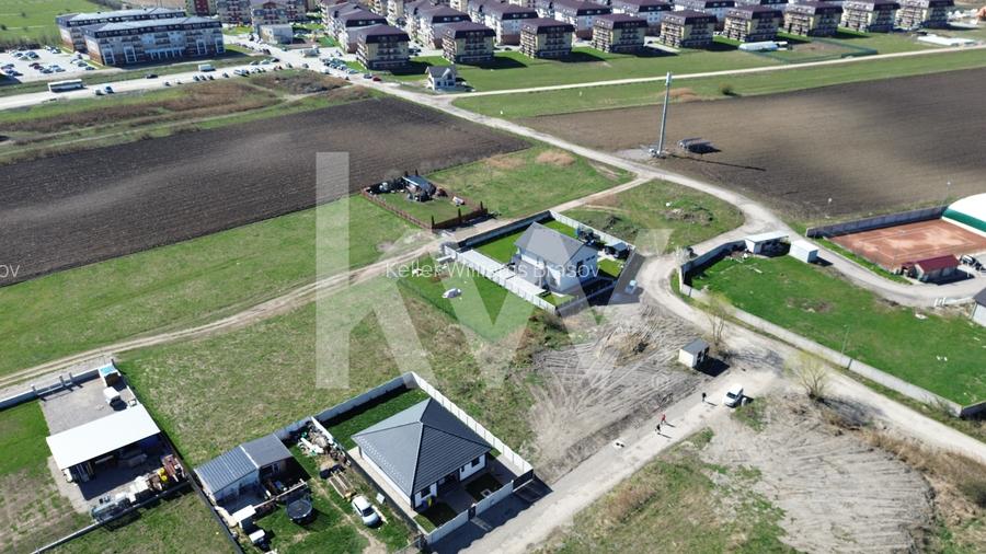 Teren intravilan construibil, utilități complete Str. Cetății - Comision 0 - 6