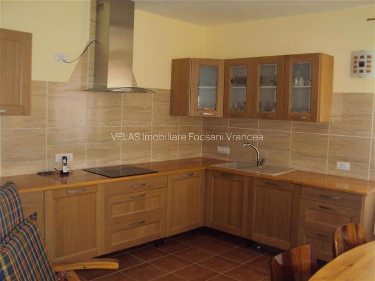 Vila Focsani, S+P+M, mobilata si utilata, CT si anexa - 6