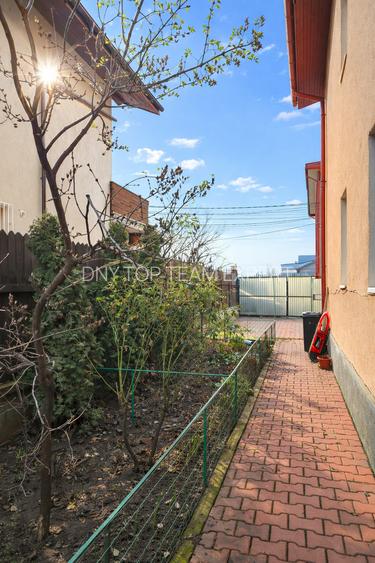 Casa spatioasa P+1+pod, zona Metrou Aparatorii Patriei – curte 190 mp teren - 10