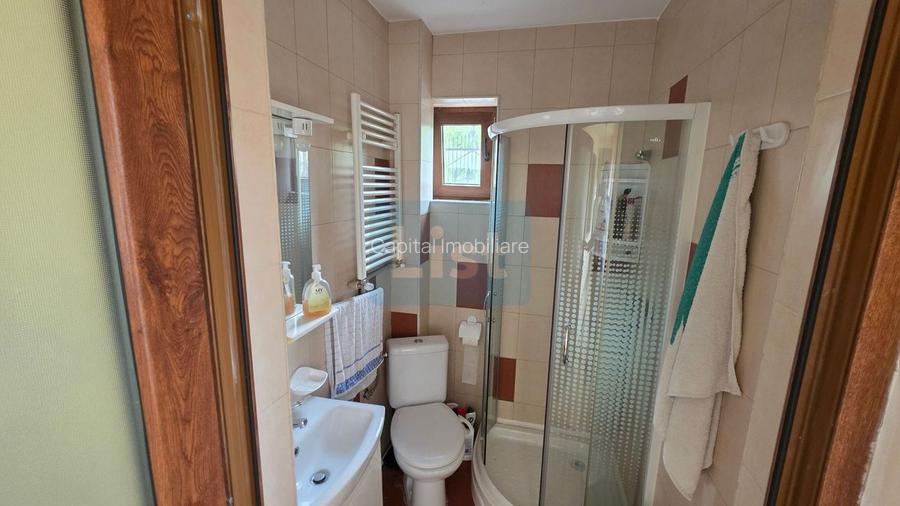 Vilă în Dubova,  langa Dunăre, teren 1361 mp - 11