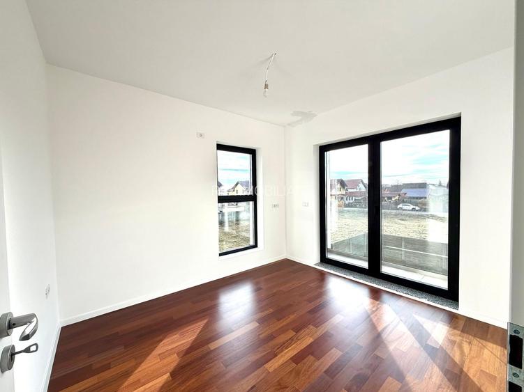 Duplex modern - 5 camere - toate utilitatile - Sacalaz - 11