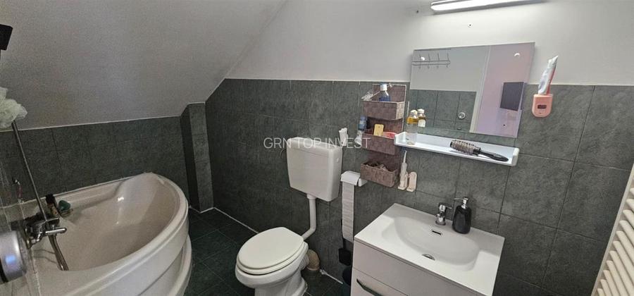 Apartament modern 3 camere 2 bai 2 balcoane zona Terezian - 9