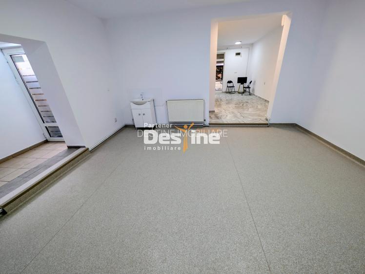 Chirie Spațiu comercial Kaufland Podu de Piatra 56 mp la stradă vitrina renovat - 7