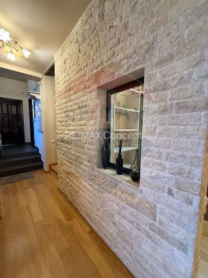 Casă / Vilă de închiriat în Gruia - 12