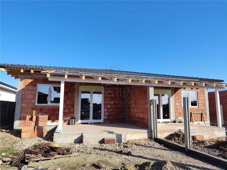 Duplex toate utilitatile - perete dublu - terasa acoperita - 3