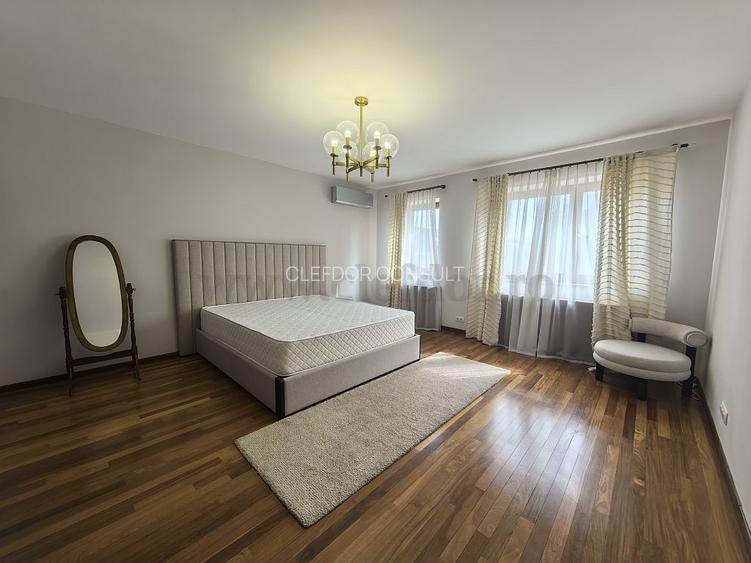 Iancu Nicolae - Vila individuala RENOVATA langa padure - 14