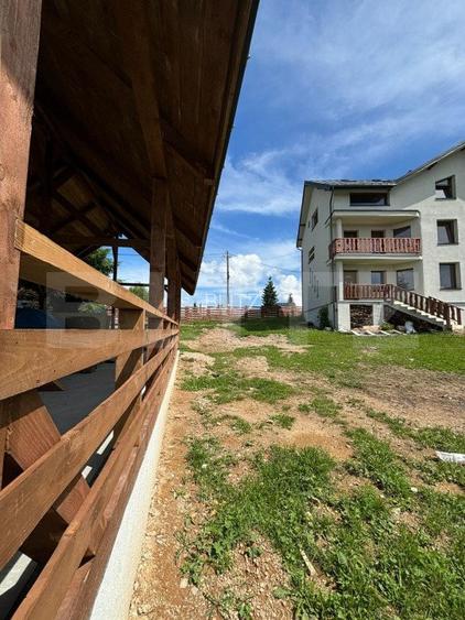 Pensiune moderna cu vedere panoramica spre Lacul Belis !  - 8