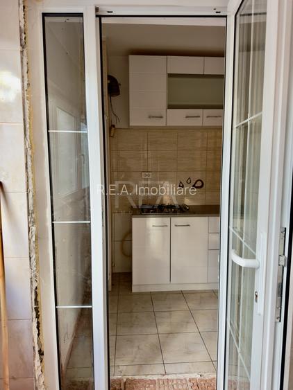 3 Camere Etaj 1/4 Cartierul Brâncuși - 7