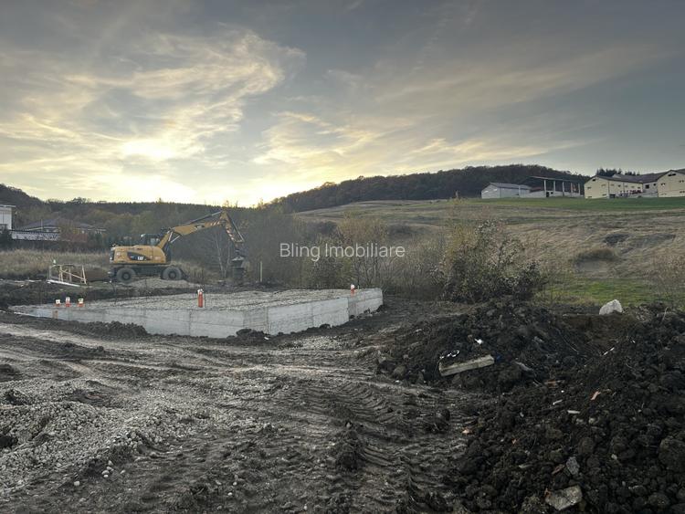 Teren autorizat in Chinteni pentru 2 case individuale cu fundatii ridicate - 4