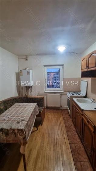 Ap. 4 camere, Micro 4 - 4