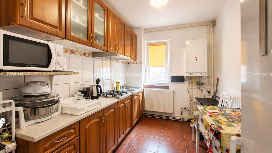 Apartament cu 2 camere + beci, Codrul Cosminului. - 4