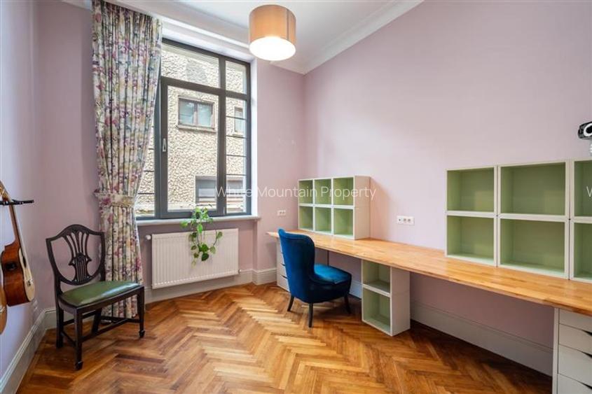 Traian, apartament in vila, 5 camere - 13