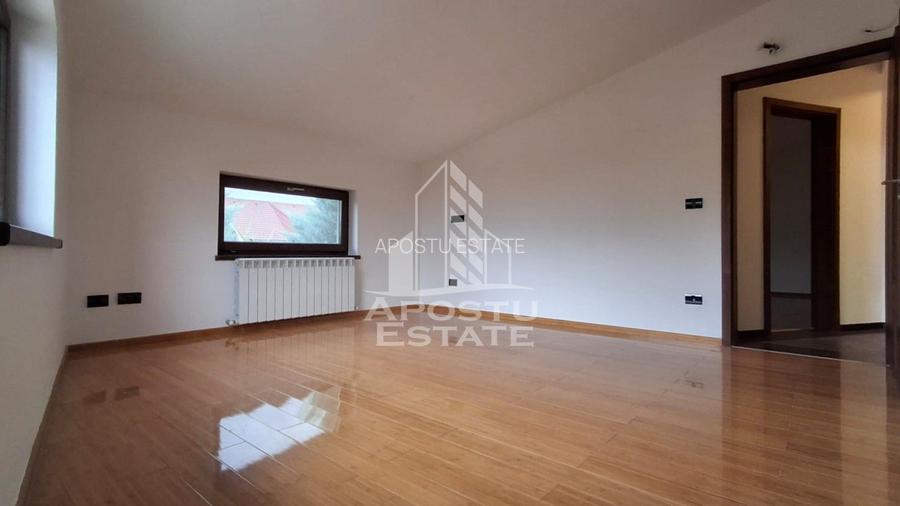 Spatiu comercial cu etaj, pentru activitati diverse - 21