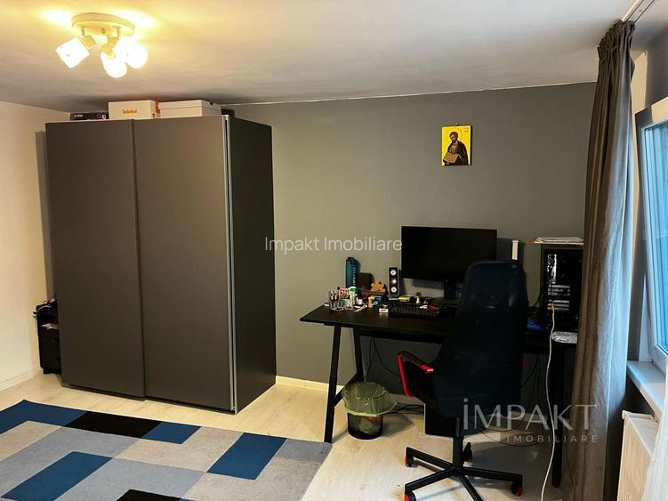 Casa frumoasa de vanzare la curte comuna, zona Centrala! - 7