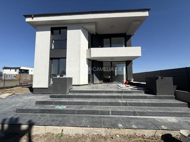 LUX | CASA | VILA INDIVIDUALA | CURTE | PROPRIETAR | TUNARI - 5