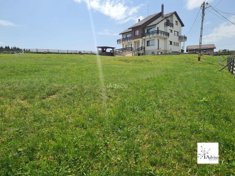 Vila Cu Panorama De Vanzare In Fundata - 2