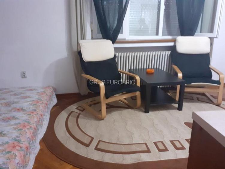 INCHIRIERE GARSONIERA, ULTRACENTRAL, PIATA  ROMANA, - 8