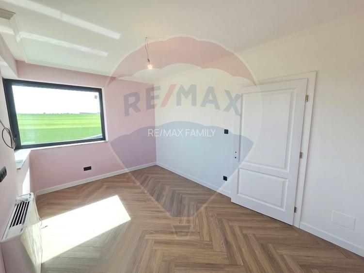 Casă deosebita cu 4 dormitoare in Oradea- Cihei - 23