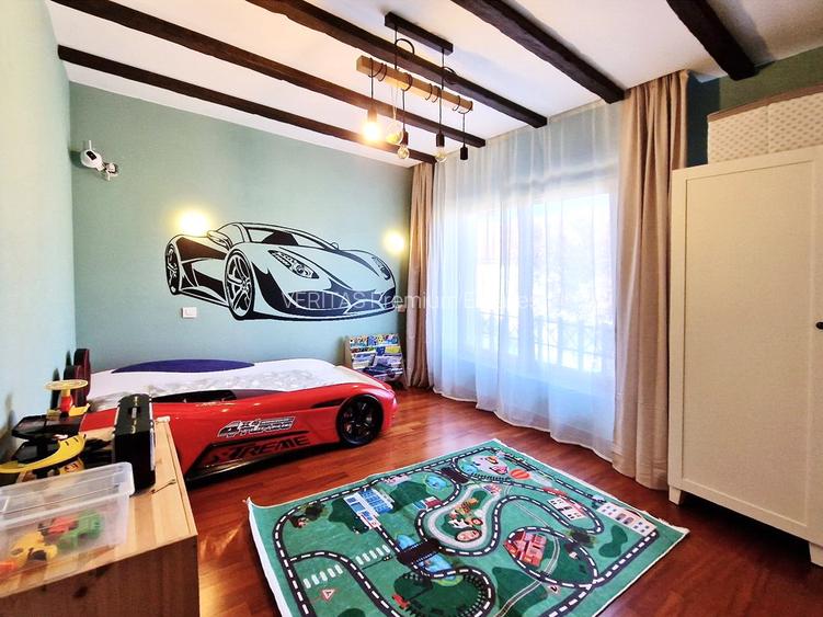 Casa de vanzare American Village, 5 camere, renovata, parcari, statie EV - 10