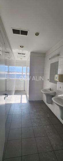 Showroom auto suprafata 6.500 mp, teren 15.000 mp cu deschidere 90 ml la DN 1. - 43