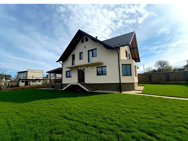 Vilă Spațioasă de vanzare în Sf. Ilie | 175 MP Utili - 2