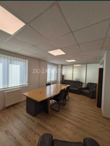 Capitol - Sala Sporturilor, spatiu birou 88 mp. + terasa 15 mp. - 4