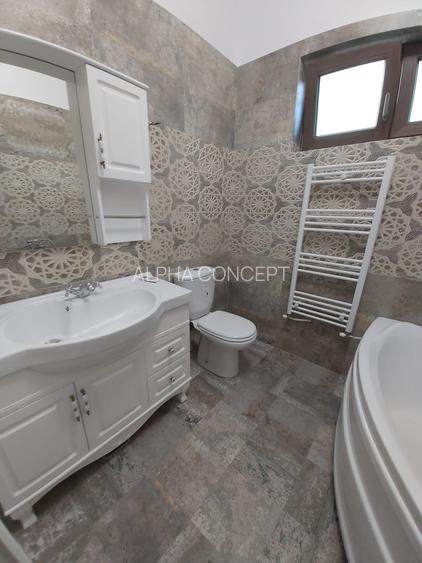 CUMPANA-Casa ideala  pentru familii cu mai multi membri-408000 euro! - 10