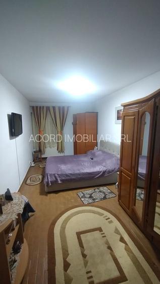 Casa Km 4-5 doua familii - 3