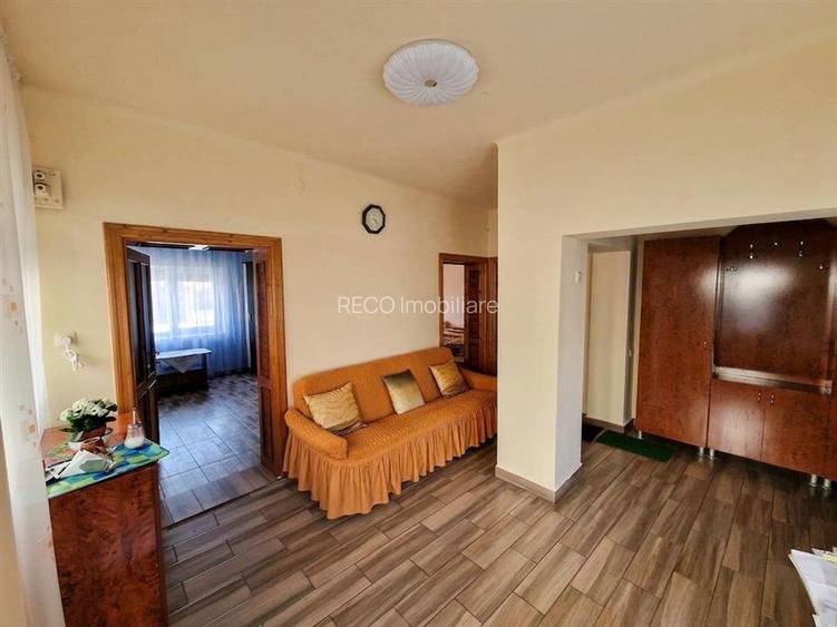 RECO Casa cu 2 camere+living, renovata complet, in Episcopia Bihor - 4