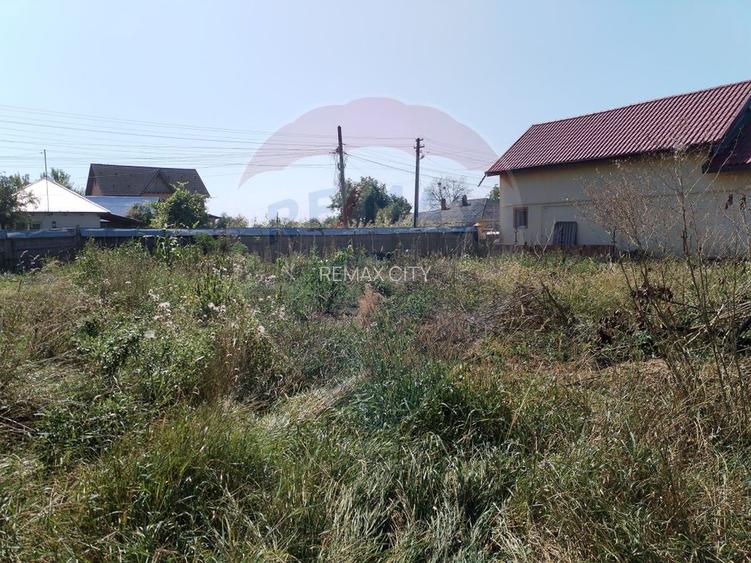 Casă / Vilă cu 4 camere de vânzare în zona Central - 18