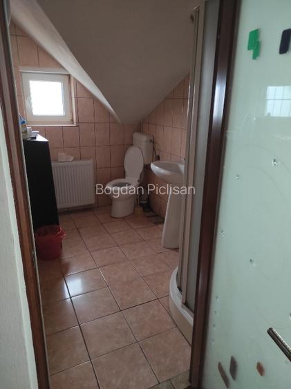 Casă de închiriat 12-20 de persoane!! - 3