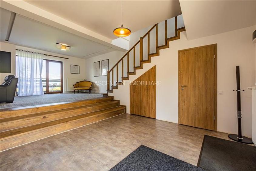 FILM! Ansamblu arhitectural proaspat si distins,pe 3.000 mp teren, in magia natu - 32