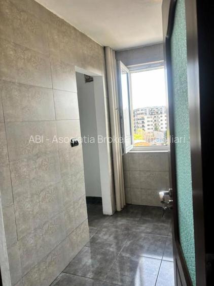 Calea Grivitei--Metrou Grivita,apartament 3 camere  nemobilat/semimob - 11