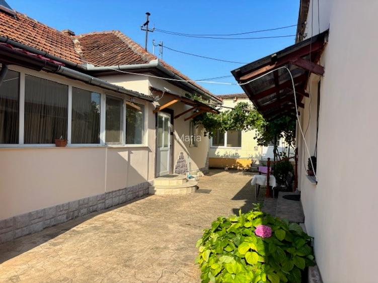 Proprietar  - vand casa la Cristur, judetul Hunedoara - 3