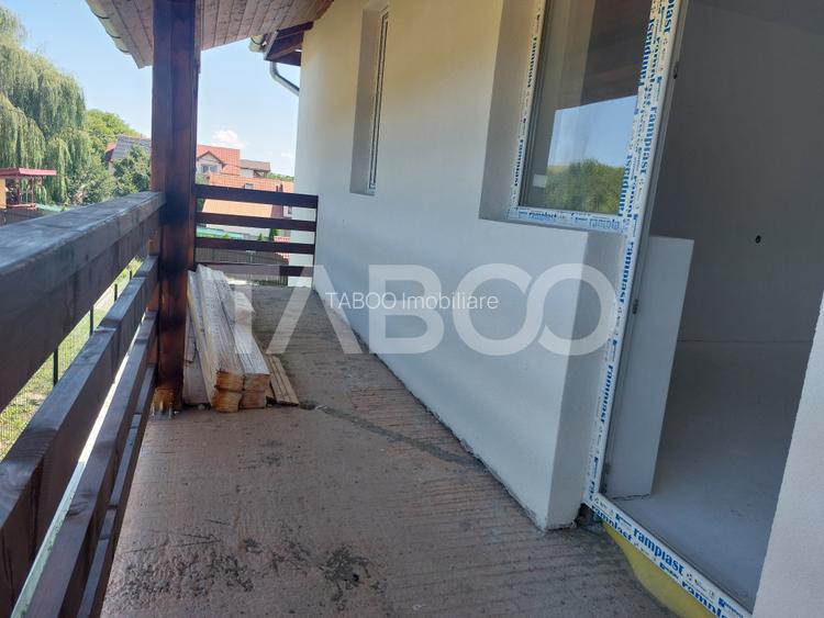 Duplex de vanzare 150 mp P+1E 4 camere 145 mp teren liber Cisnadie - 10