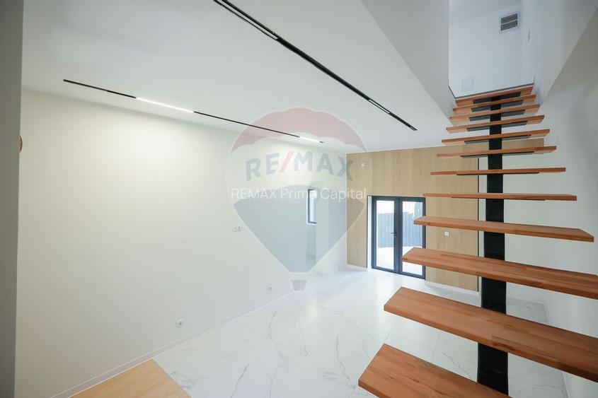 Apartament cu 4 camere de vânzare, ultracentral - 7