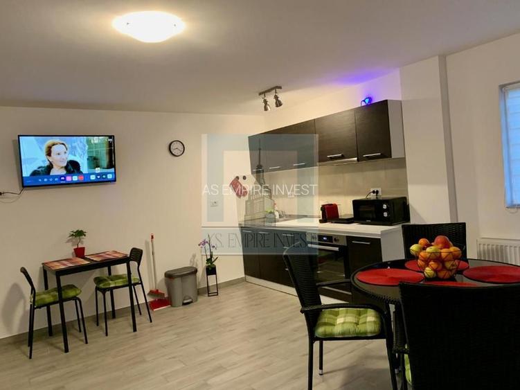 Casa/Villa 8 camere, 1100 mp teren - zona Ultracentral/Sanpetru - 11