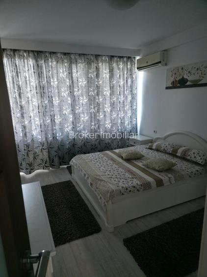 Vila spatioasa in Mamaia Nord, aproape de plaja, curte mare & 2 terase - 12
