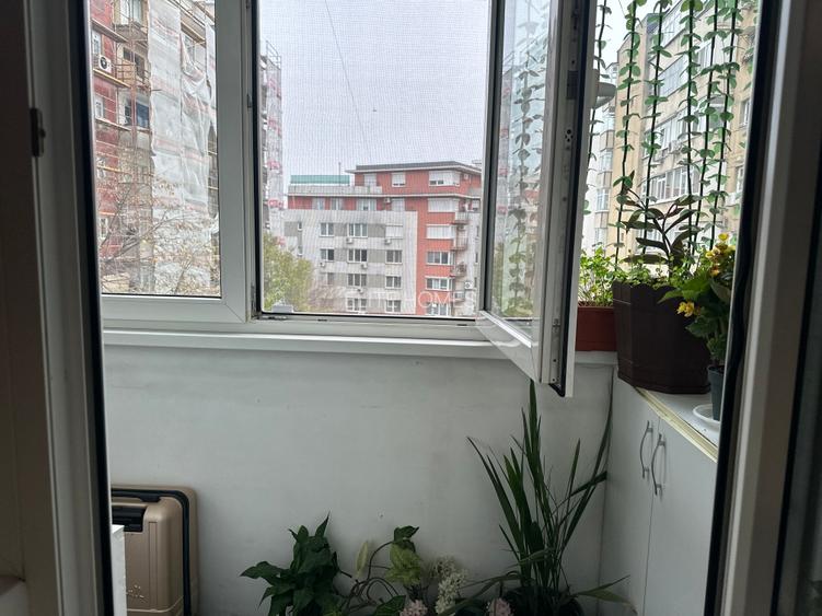 Apartament de 3 camere metrou Brancoveanu/3-Room Apt. near Brancoveanu subway - 3