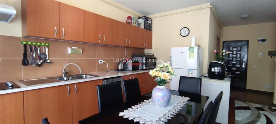 Apartament cu 3 camere, 51 mp plus balcon 6 mp etaj intermediar, zona Stejarului - 6