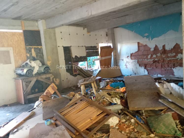 Vând bloc locuințe colective la roșu, stradal – Șos. Chitilei - 15