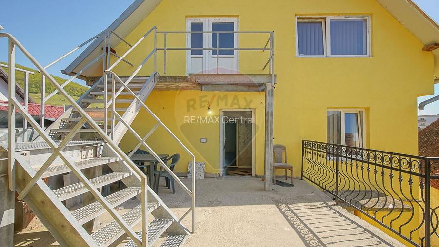 Casă individuală + corp secundar, 475 mp utili, Codlea - 24