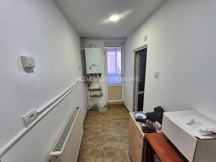 Spațiu comercial de vânzare – 90 mp – zonă  Strada Petru Rareș - 7