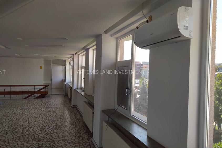 Spațiu  ultracentral zona 0, 155 mp, intrare din bulevard - 7